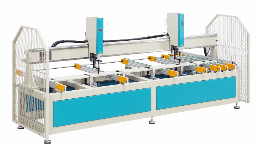 SM 1000 – VISSEUSE AUTOMATIQUE À DOUBLE-TETE POUR VISSER LA TOLE DE SUPPORT